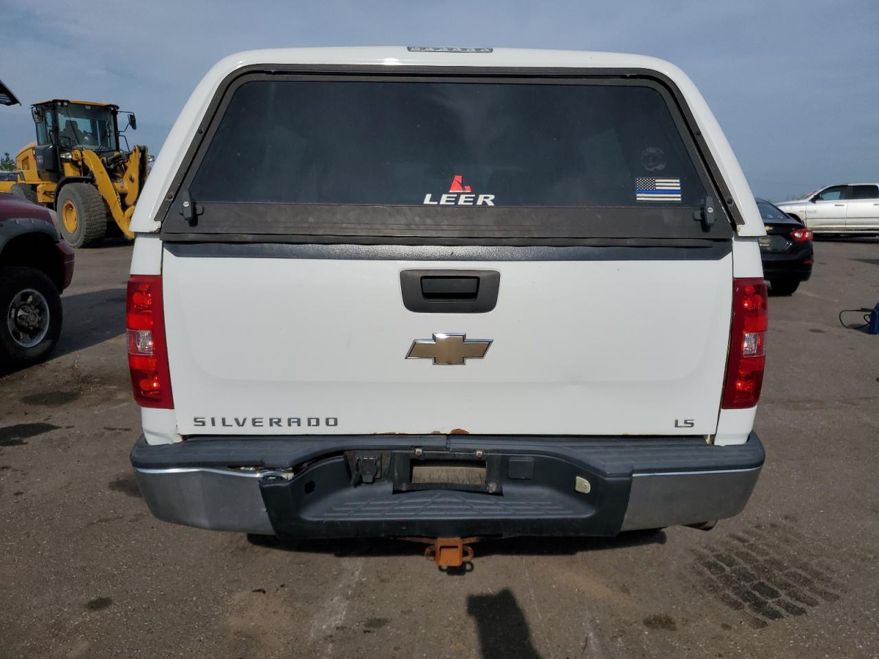 2009 Chevrolet Silverado - Image 6
