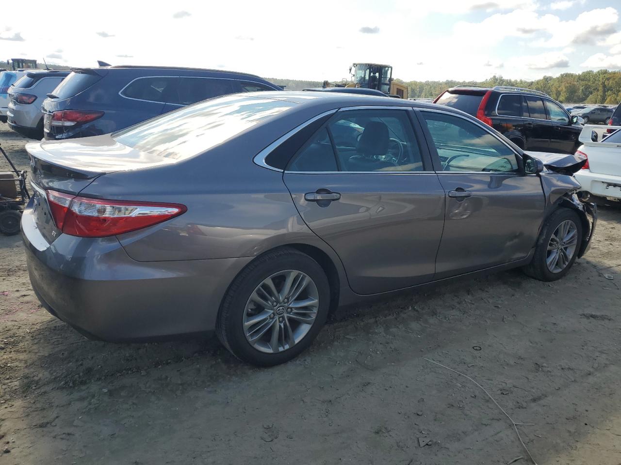 4T1BF1FK9HU745951 2017 Toyota Camry Le