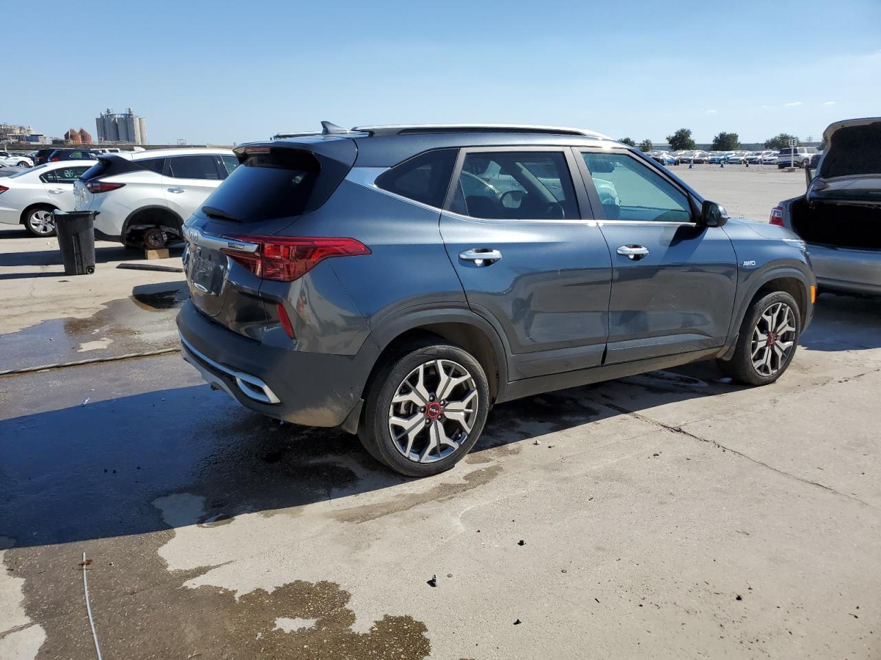 2022 Kia Seltos - Image 3