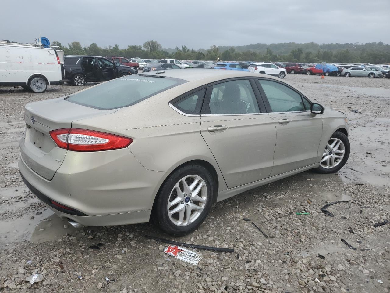 VIN 3FA6P0H77FR104667 2015 FORD FUSION no.3