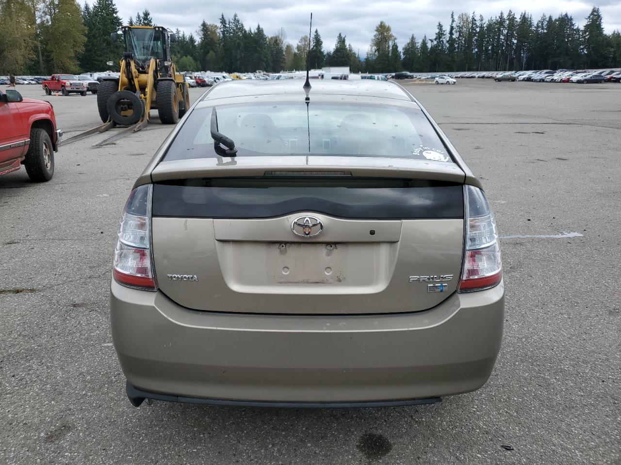 2004 Toyota Prius VIN: JTDKB20U740061031 Lot: 71796514