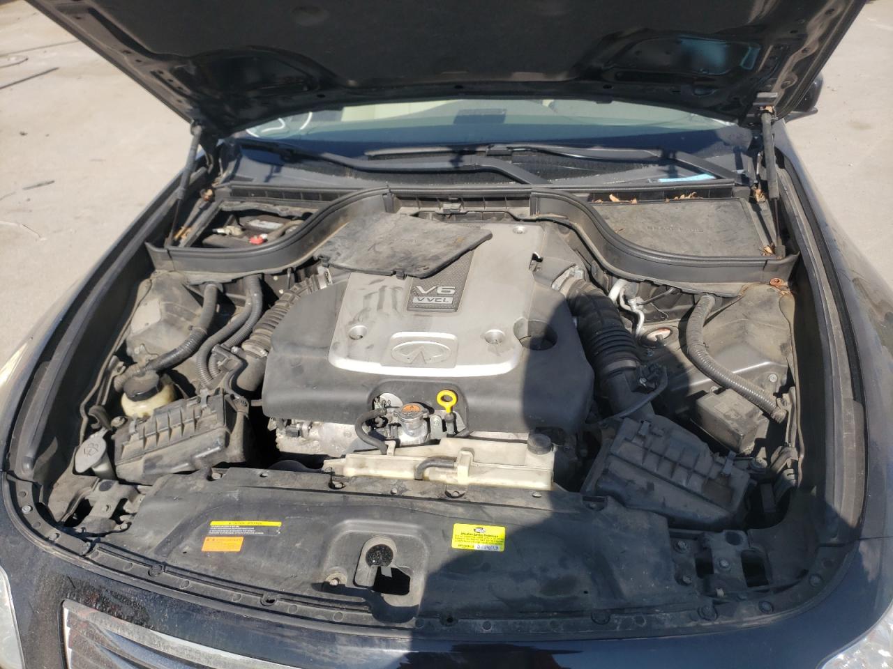 2009 Infiniti G - Image 11