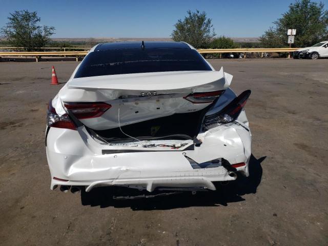  TOYOTA CAMRY 2023 Белый