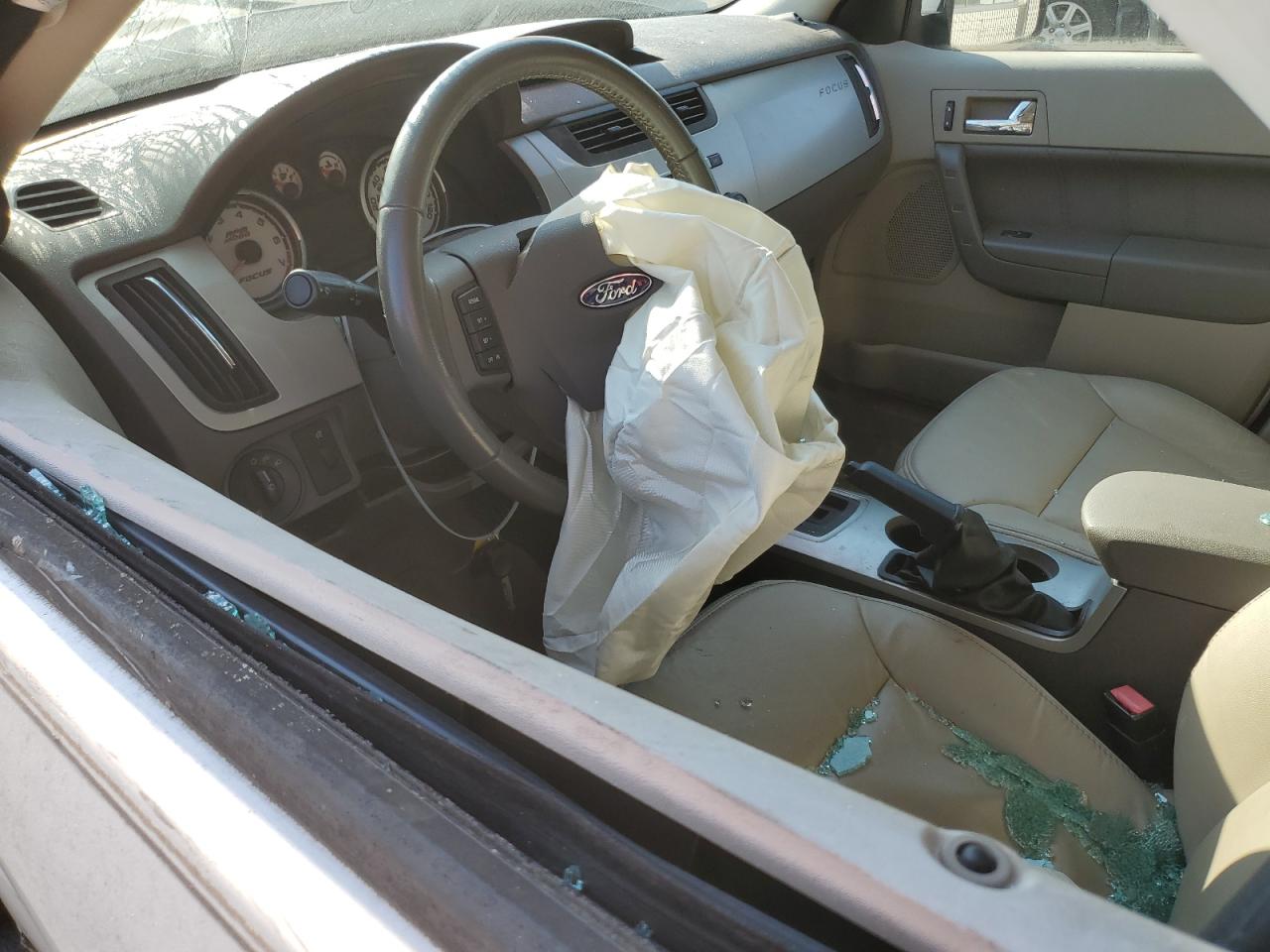 2011 Ford Focus - Image 8