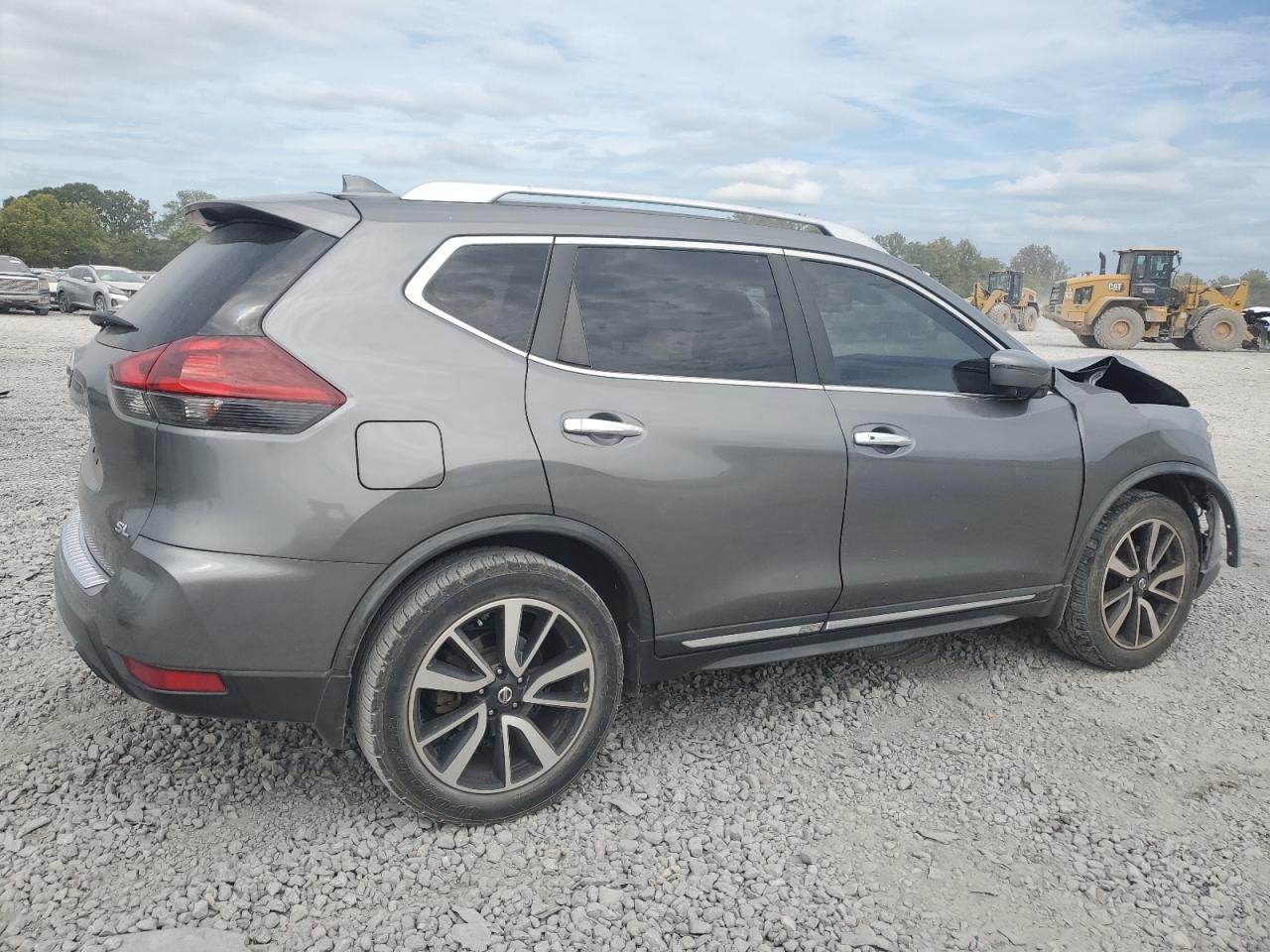 JN8AT2MT5JW463282 2018 Nissan Rogue S