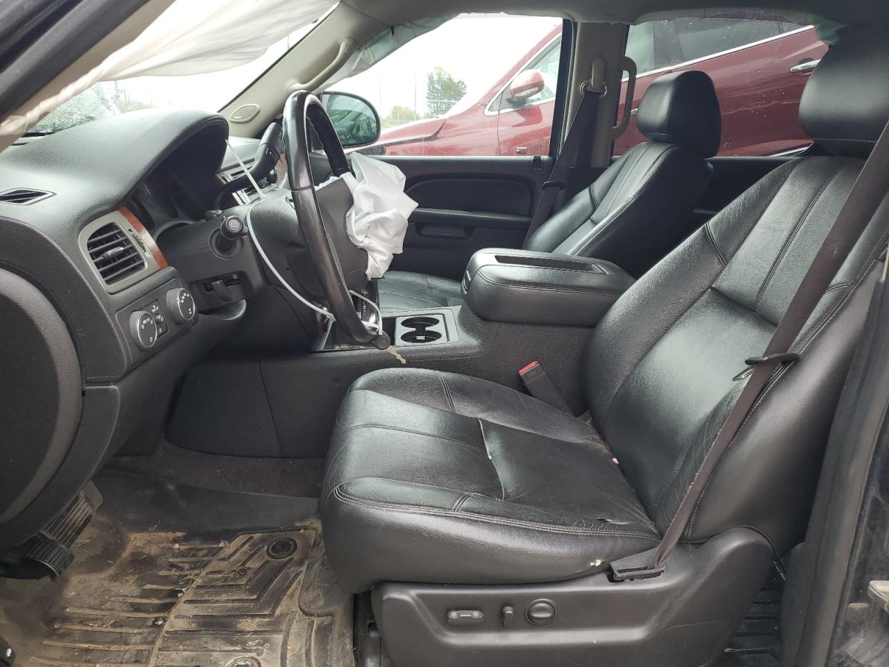 2012 Chevrolet Tahoe - Image 7