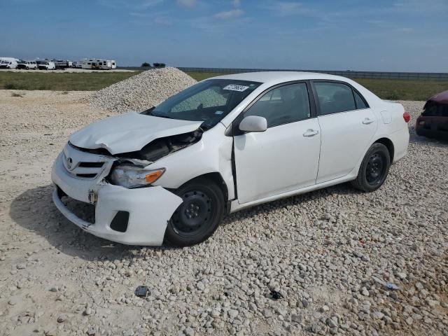  TOYOTA COROLLA 2012 Белый