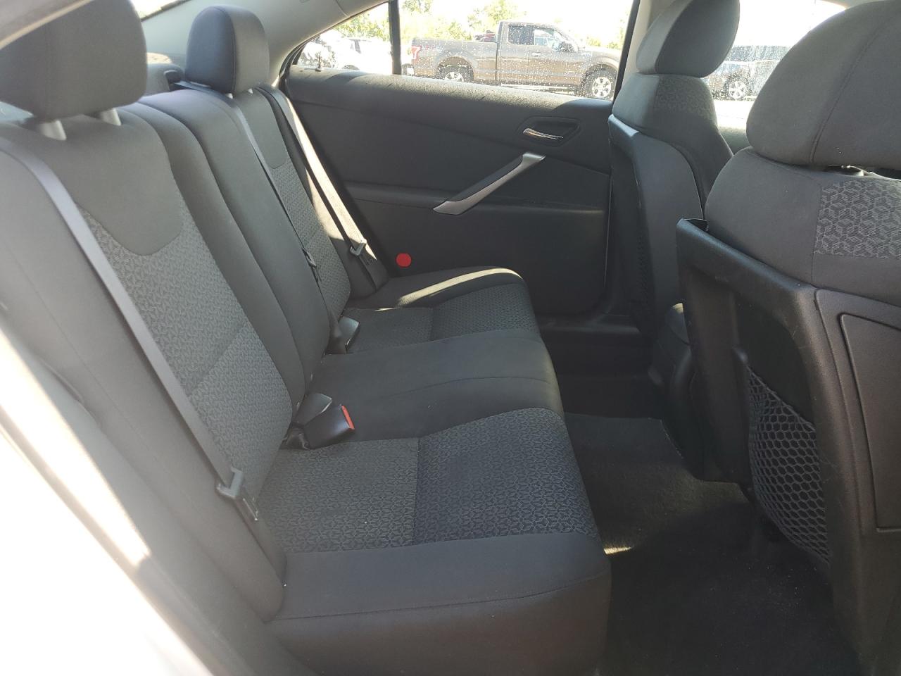 2009 Pontiac G6 - Image 10