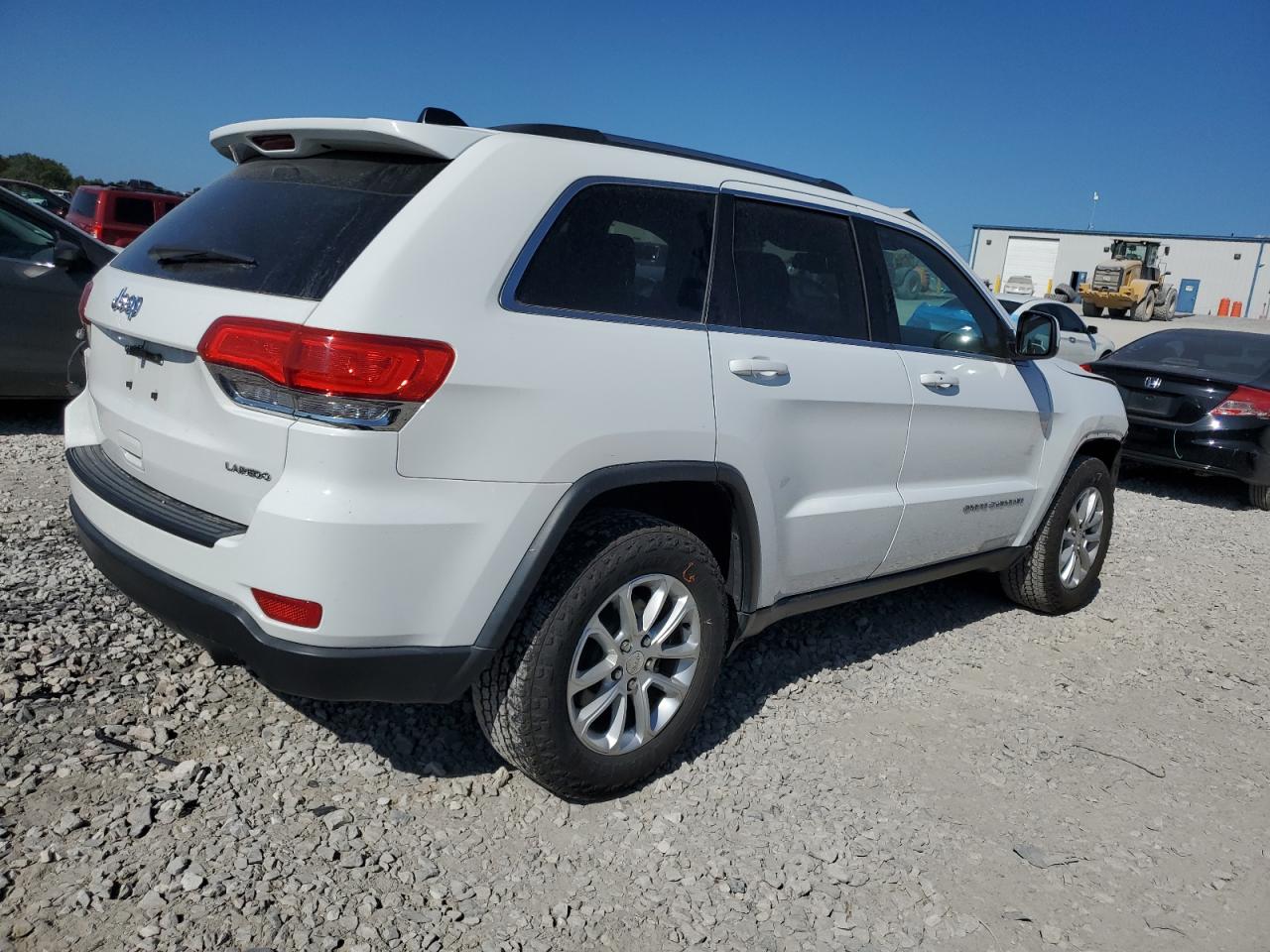 2015 Jeep Grand Cherokee - Image 3