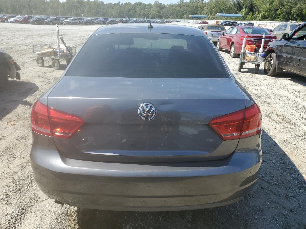 1VWAH7A39CC056856 2012 Volkswagen Passat S