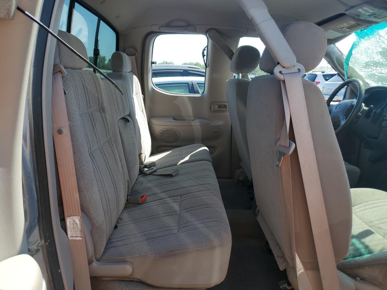 2002 Toyota Tundra Access Cab VIN: 5TBBT44112S237633 Lot: 69768414