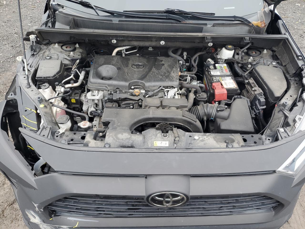 2T3P1RFV8MC144773 2021 Toyota Rav4 Xle