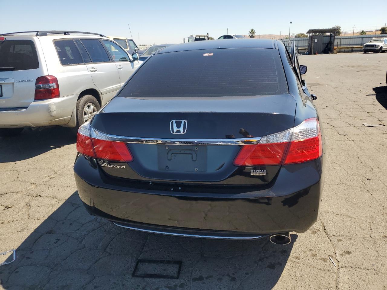 1HGCR2F30DA199908 2013 Honda Accord Lx