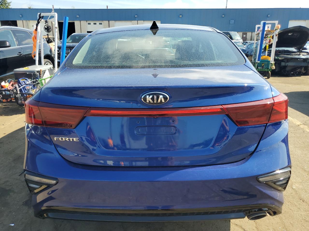 2020 Kia Forte Fe VIN: 3KPF24AD7LE256418 Lot: 70873034