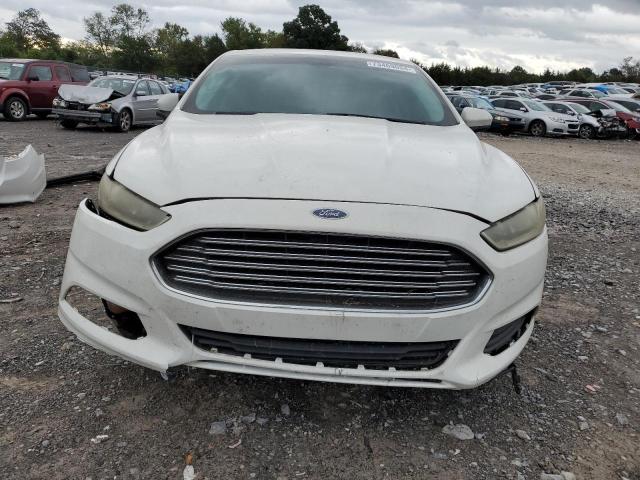  FORD FUSION 2013 Белый