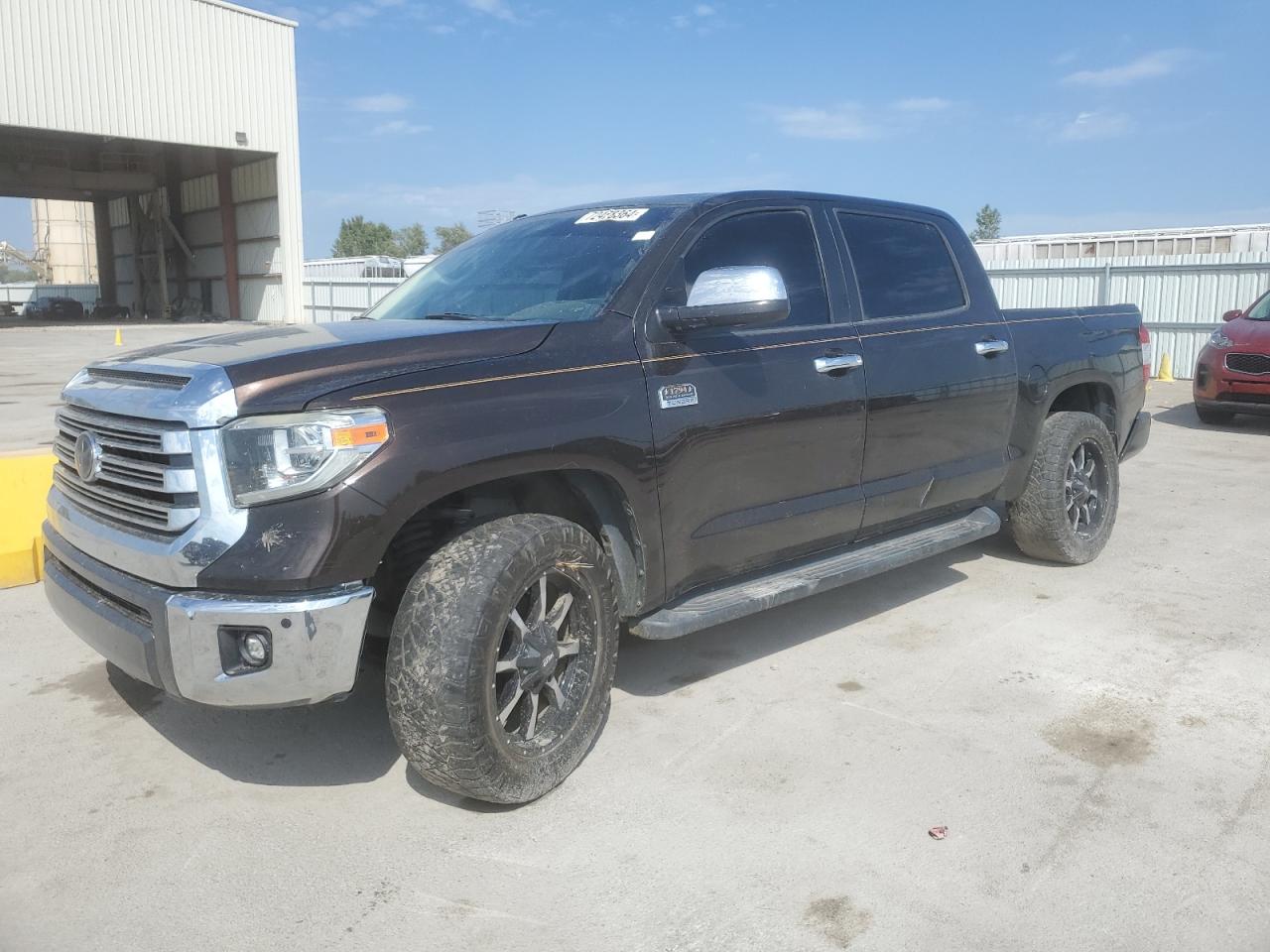 2018 Toyota Tundra Crewmax 1794 продається в Kansas City, KS - Undercarriage