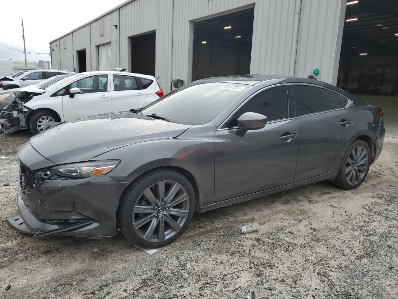 JM1GL1VM1J1325890 2018 Mazda 6 Touring