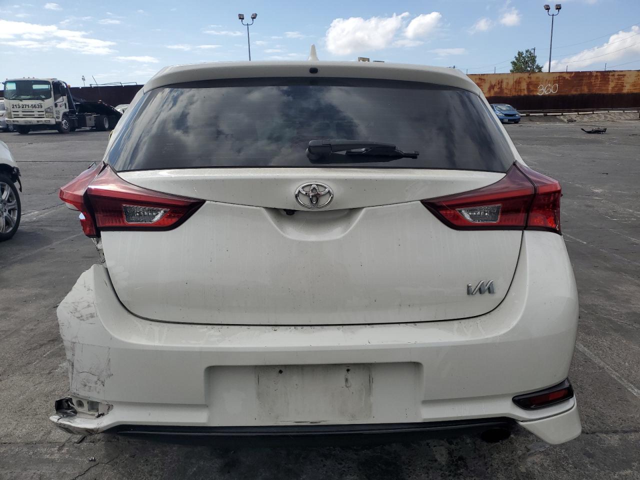 2018 Toyota Corolla Im VIN: JTNKARJEXJJ563360 Lot: 72079934