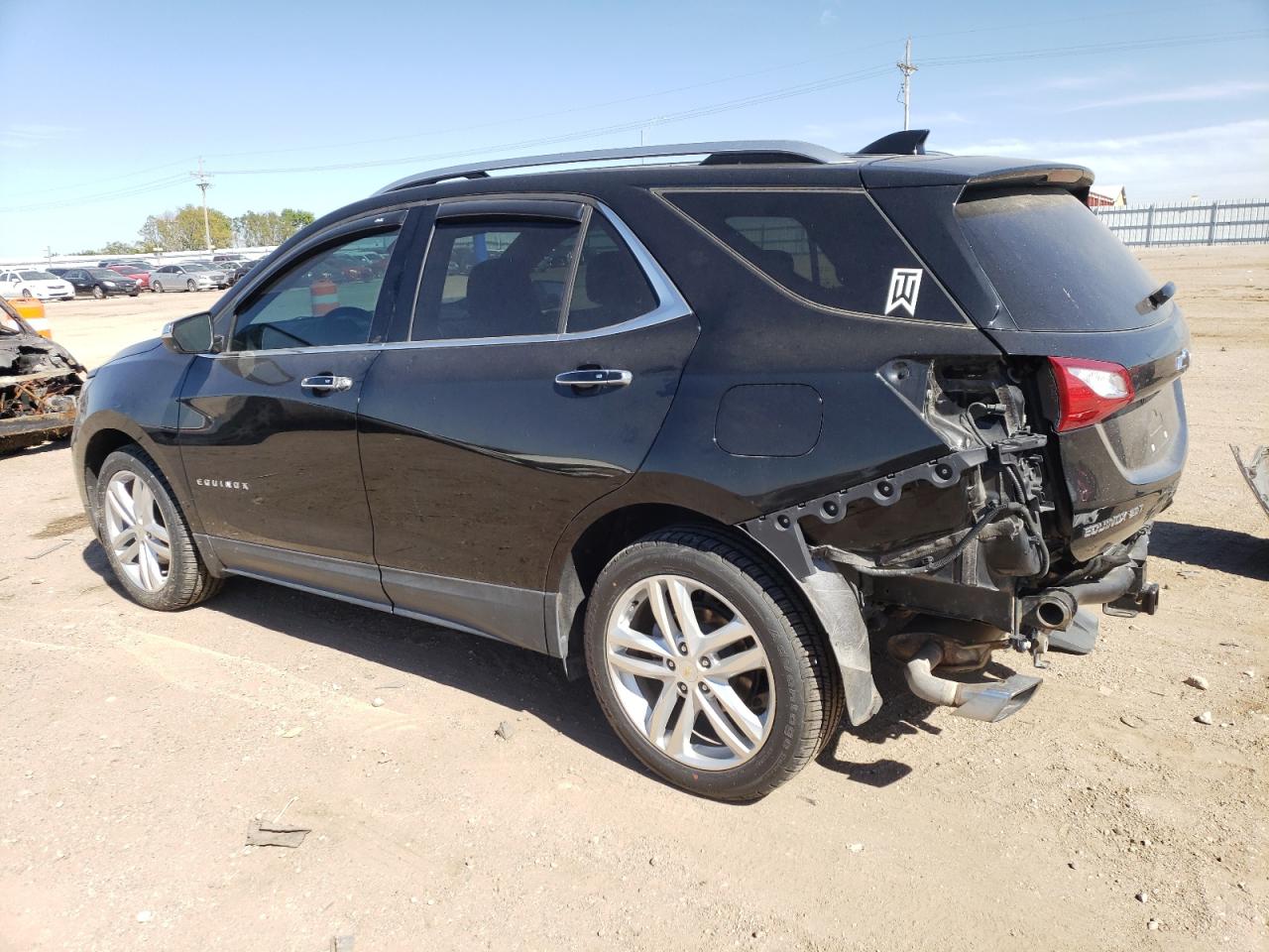 2GNAXWEX7J6267824 2018 CHEVROLET EQUINOX - Image 2