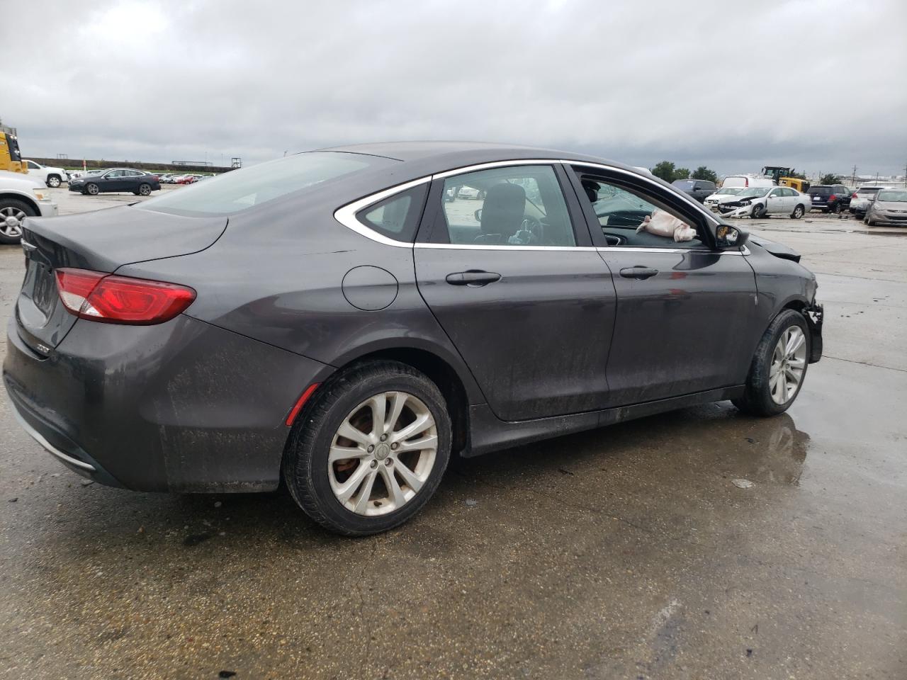CHRYSLER 200 2016 VIN 1C3CCCAB0GN165795 photo 3