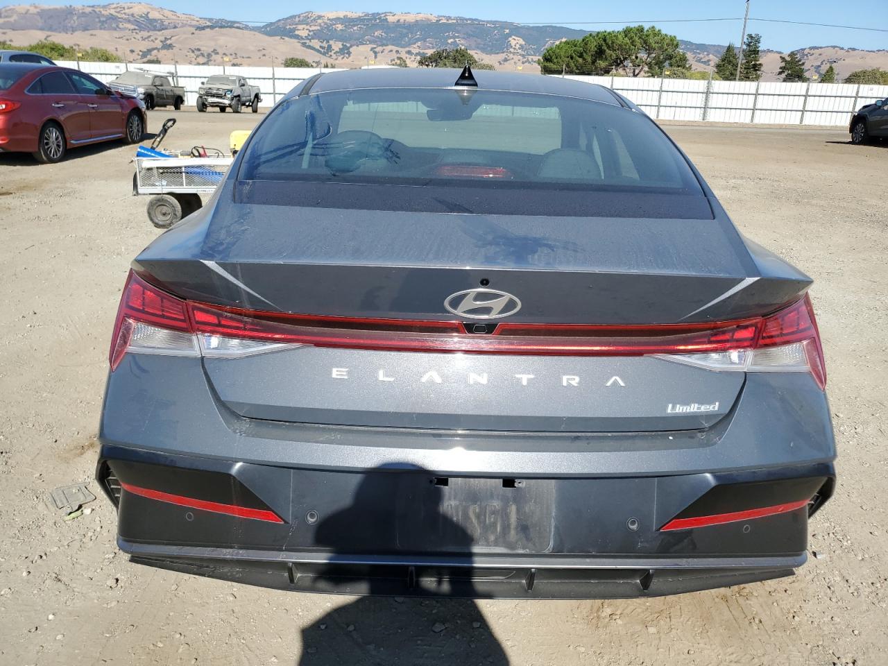 2024 Hyundai Elantra - Image 6