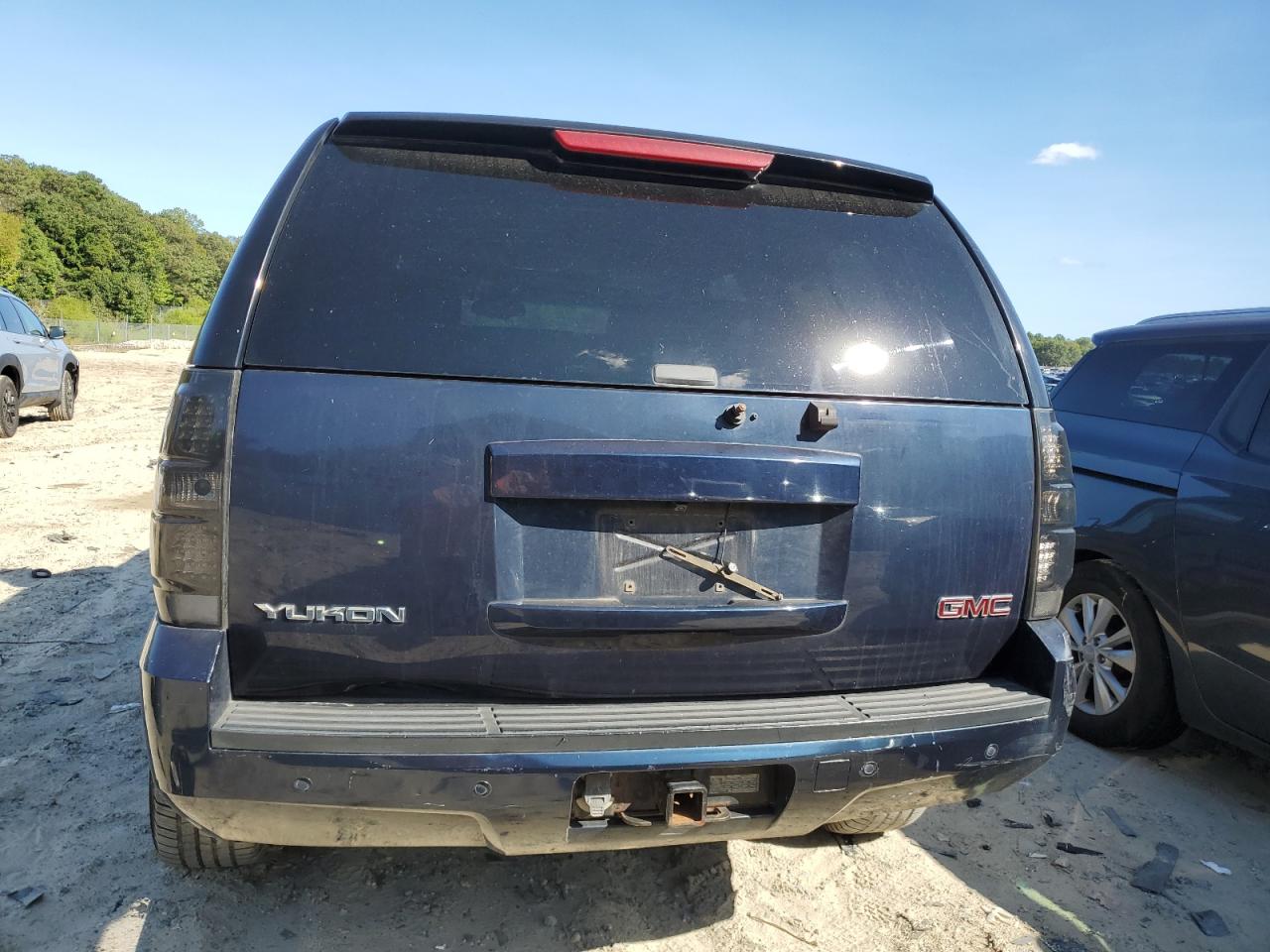 2007 GMC Yukon - Image 6