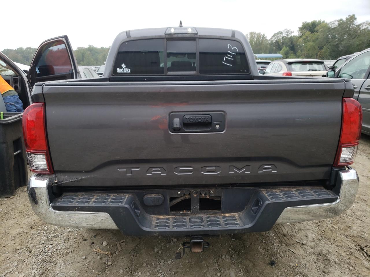 5TFAX5GN5KX141588 2019 Toyota Tacoma Double Cab