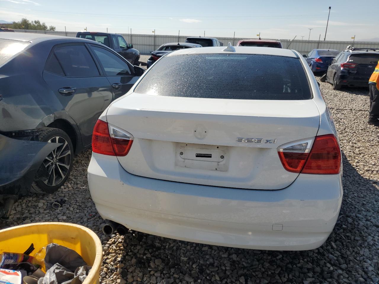 2008 BMW 328 Xi VIN: WBAVC93548K040989 Lot: 70714274