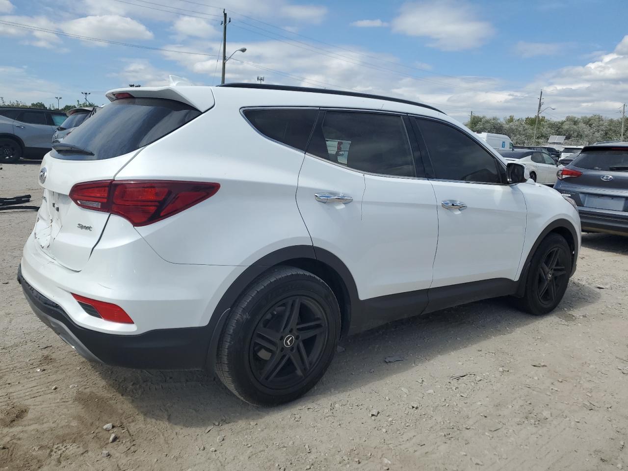 VIN 5NMZU3LB9JH087814 2018 HYUNDAI SANTA FE no.3