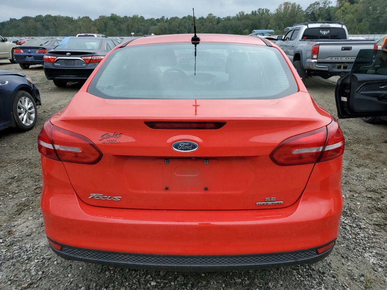 2015 Ford Focus Se VIN: 1FADP3F28FL279654 Lot: 72898774