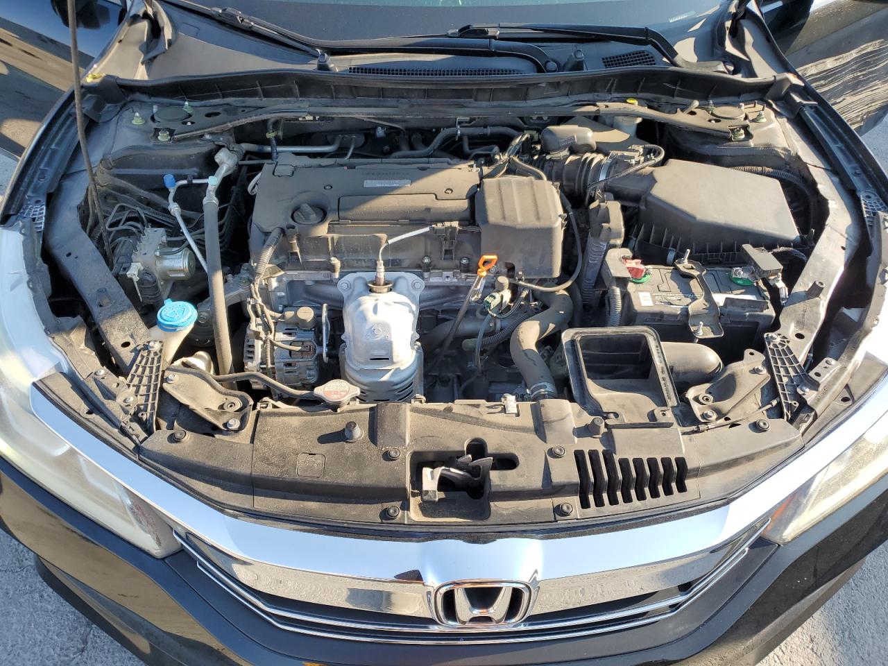 1HGCR2F75GA109546 2016 Honda Accord Ex