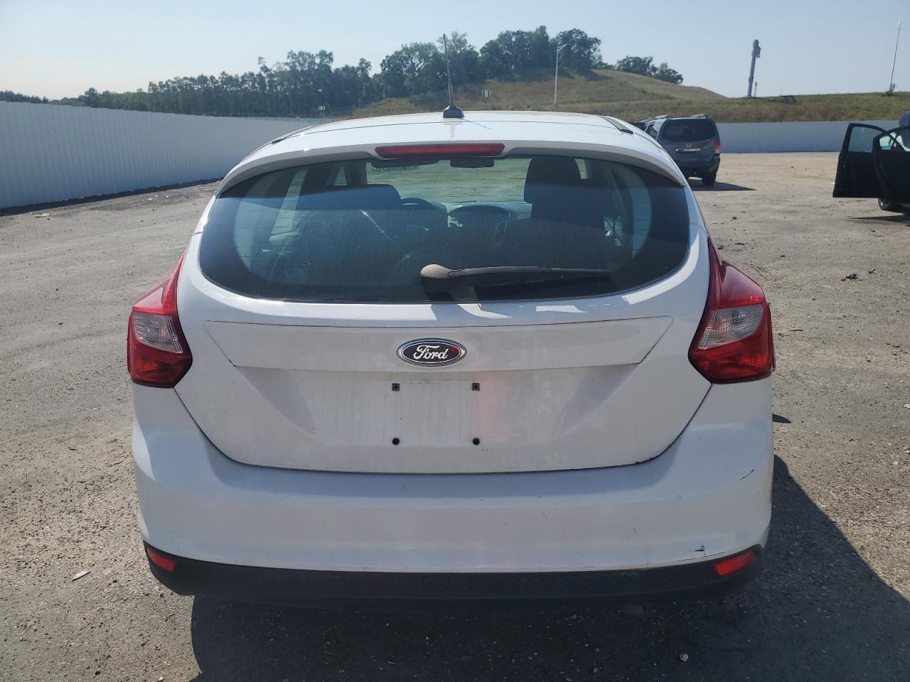 1FADP3K21DL153428 2013 Ford Focus Se