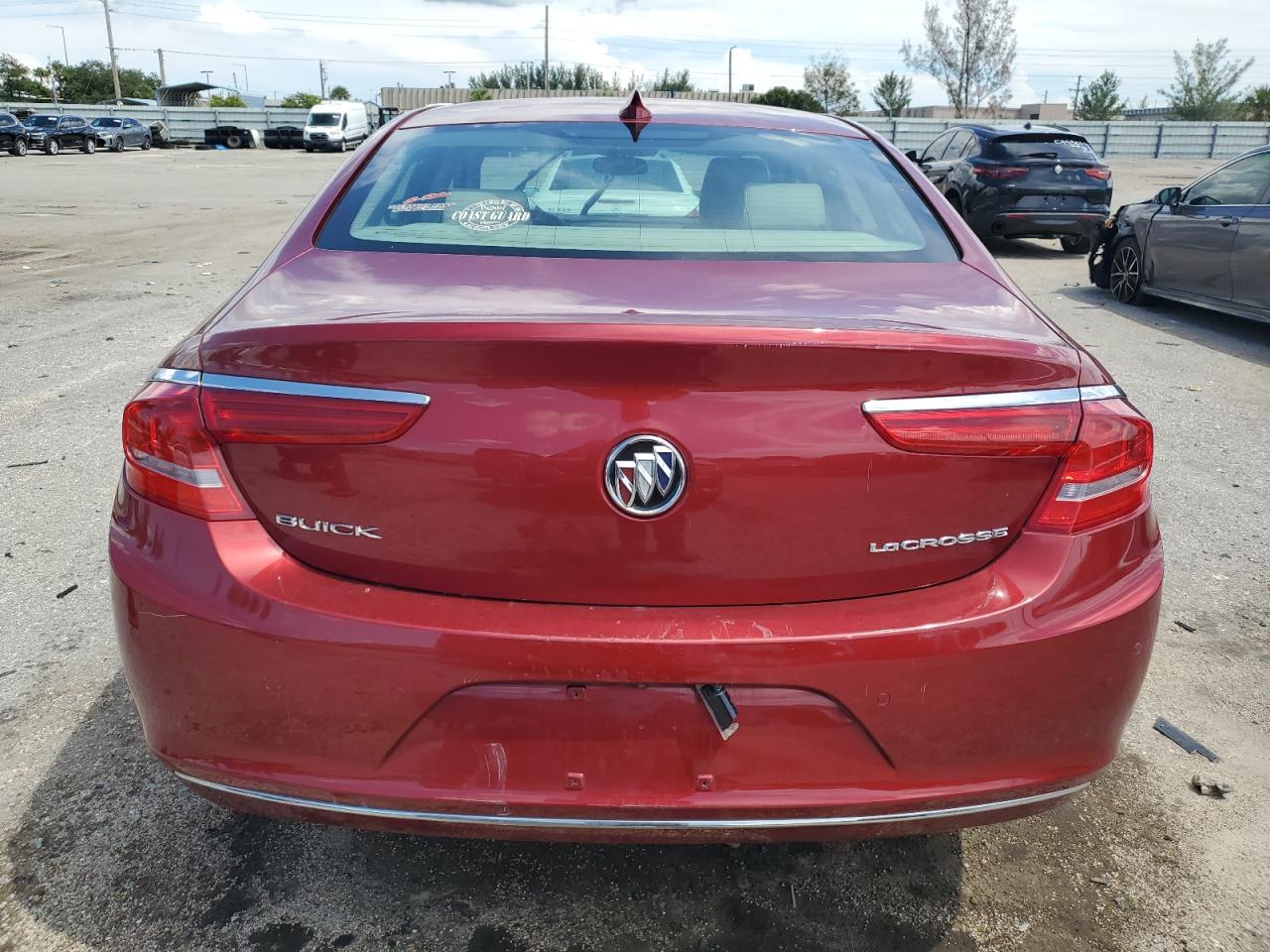 2018 Buick Lacrosse Essence VIN: 1G4ZP5SZ7JU113090 Lot: 72573144