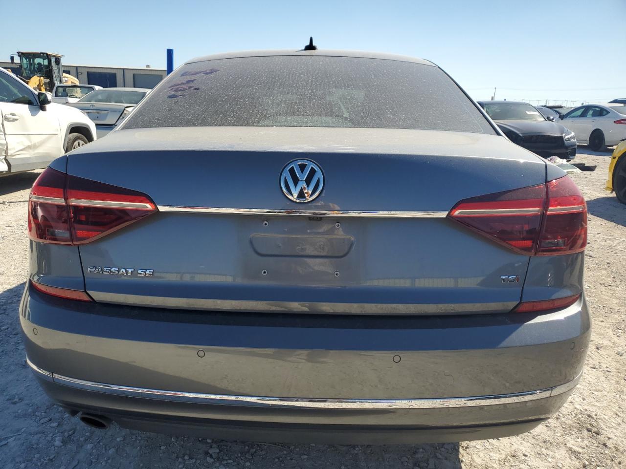 1VWGT7A31HC040764 2017 Volkswagen Passat Se