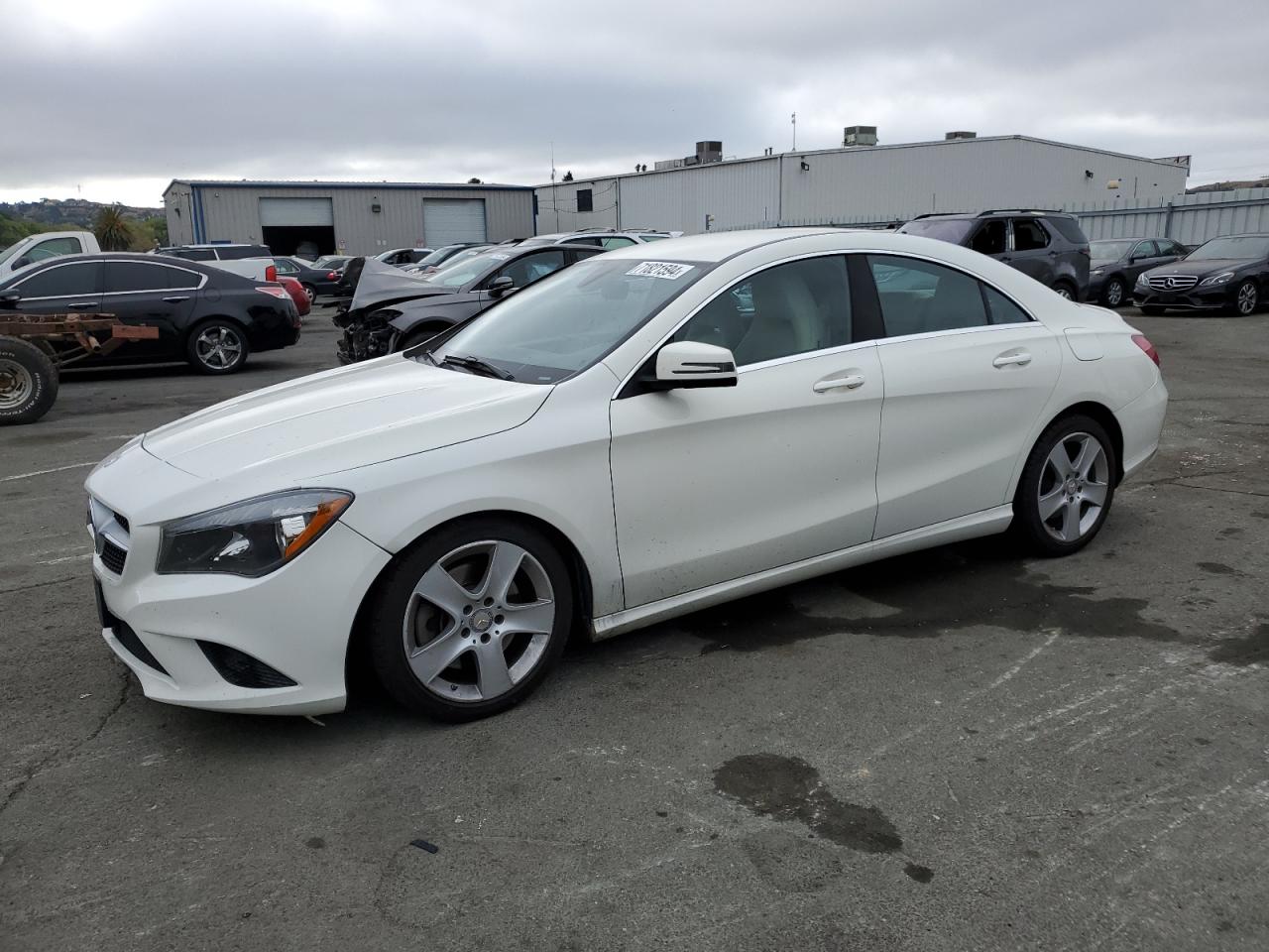 VIN WDDSJ4EB7FN250585 2015 MERCEDES-BENZ CLA-CLASS no.1