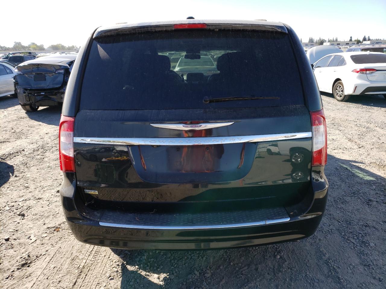 2C4RC1BG9ER438074 2014 Chrysler Town & Country Touring