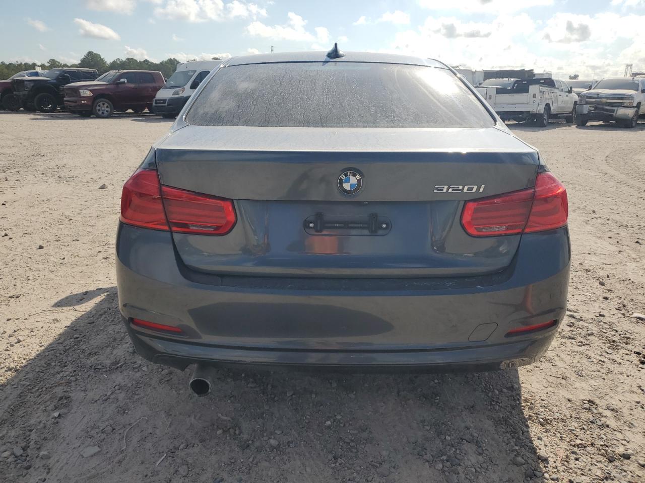 2018 BMW 320 I VIN: WBA8E1G52JNU91801 Lot: 72530854