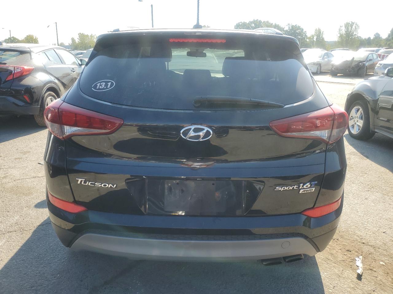 KM8J3CA29HU470279 2017 Hyundai Tucson Limited