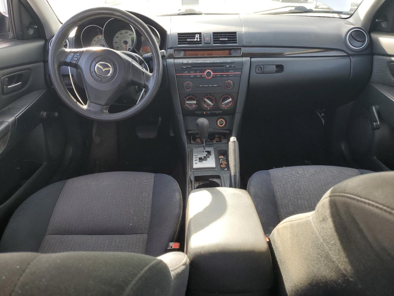 JM1BK32G371713560 2007 Mazda 3 I