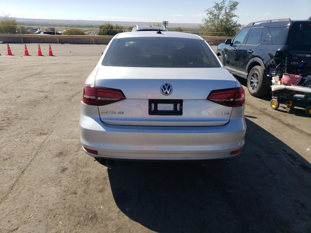 3VWD67AJ2GM334471 2016 Volkswagen Jetta Se