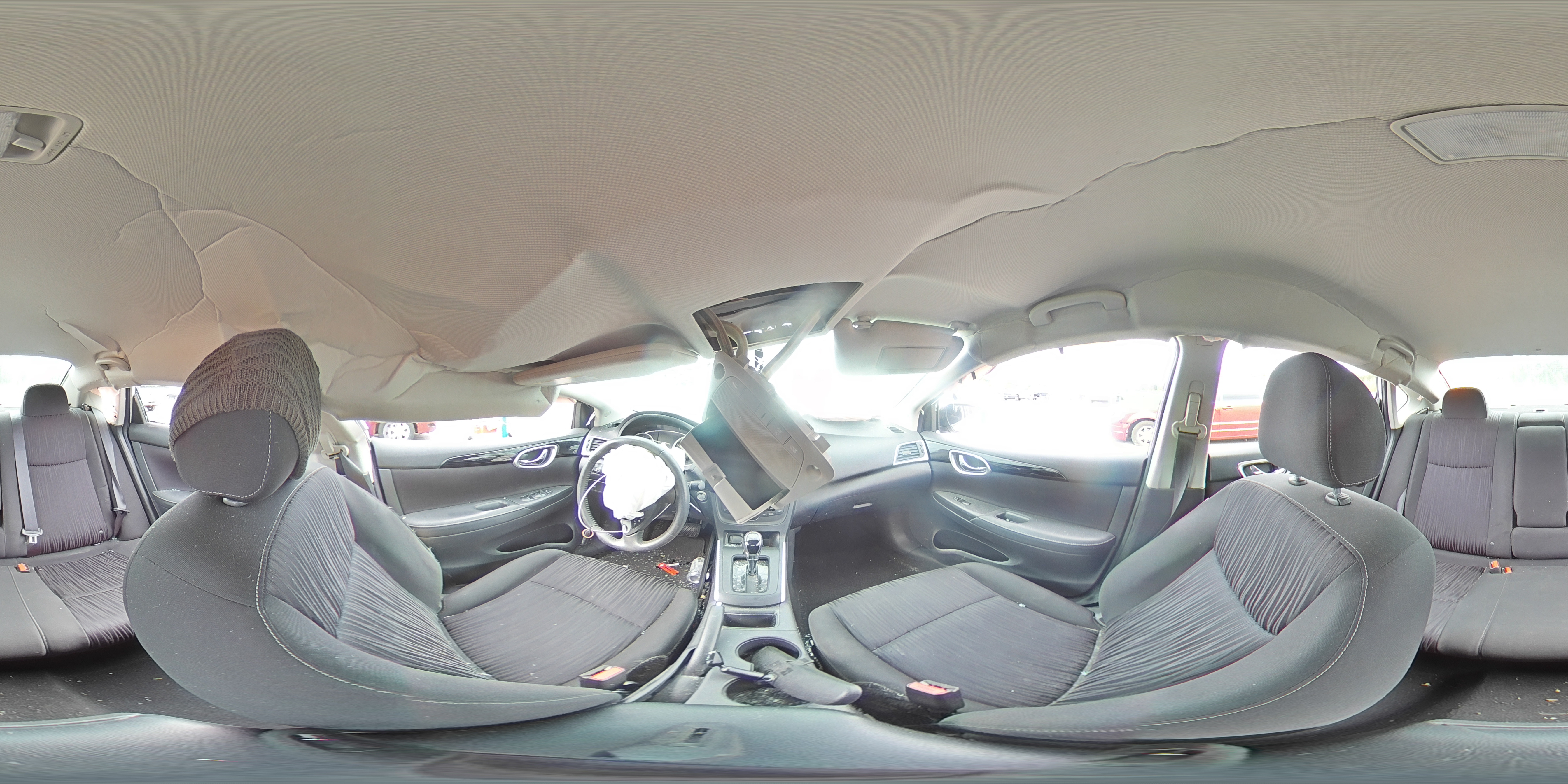 2019 Nissan Sentra - Image 13
