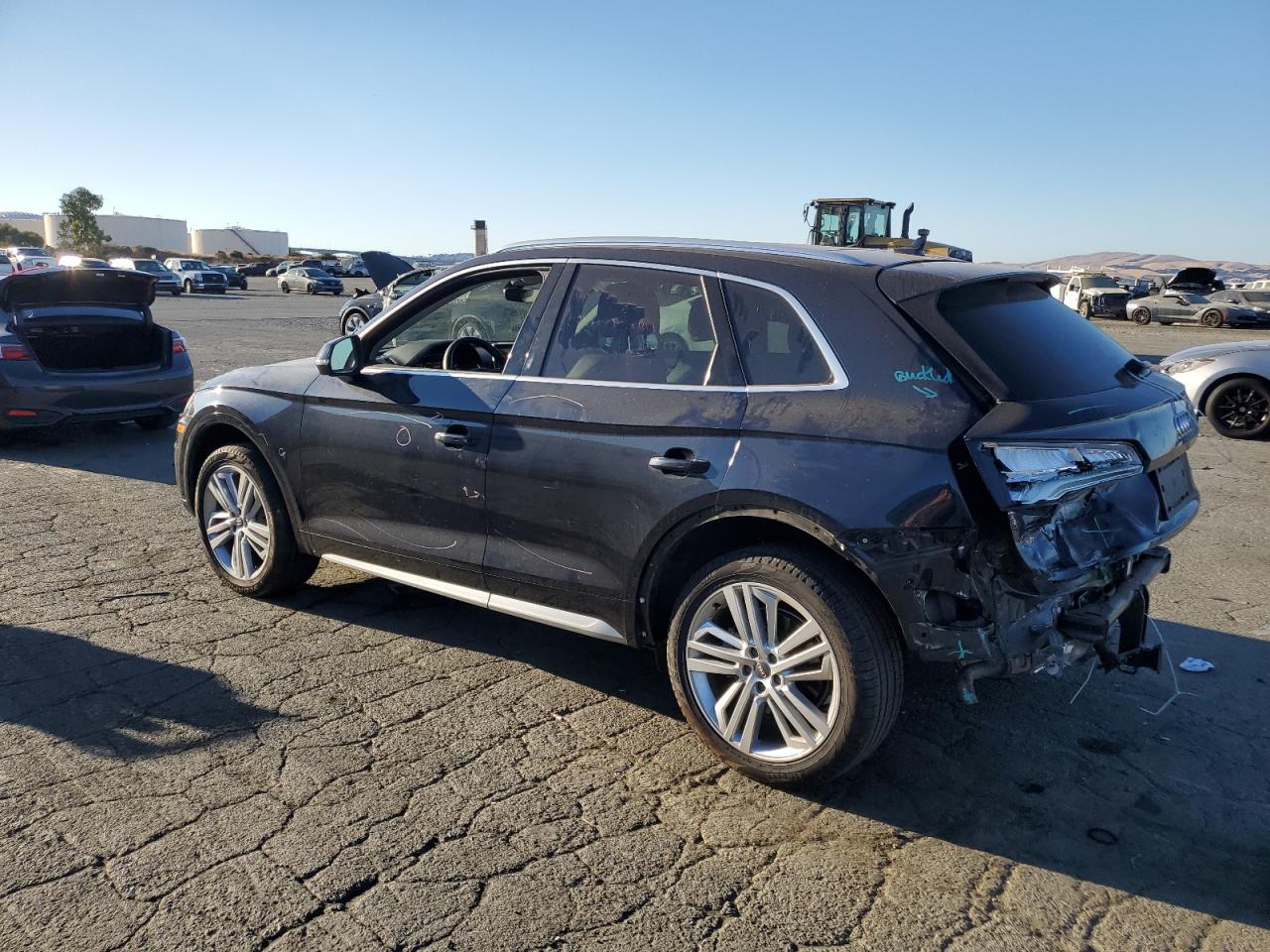 WA1BNAFY9J2190846 2018 AUDI Q5 - Image 2