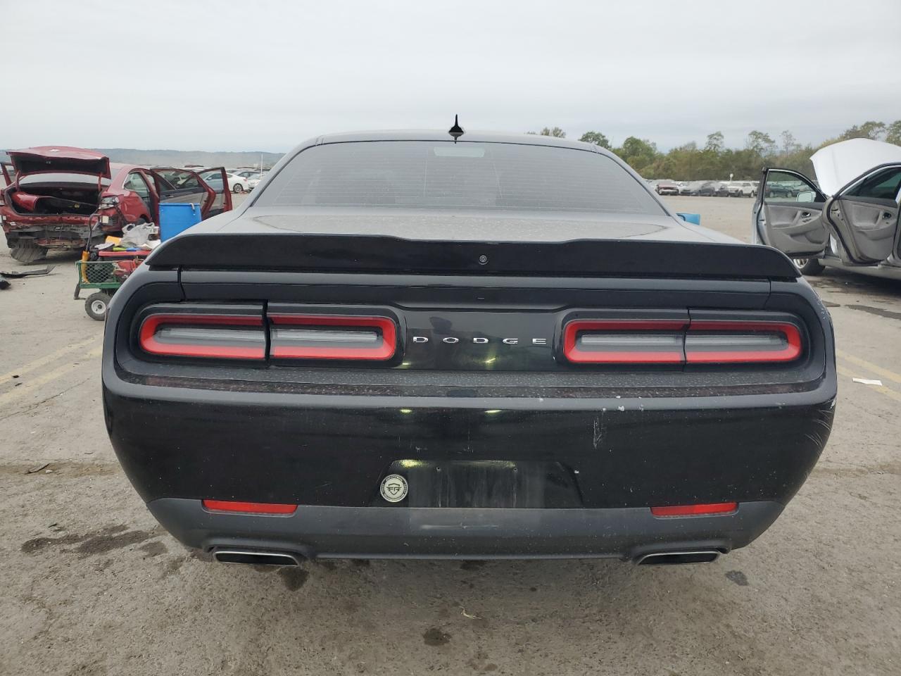 2C3CDZBT1JH246618 2018 Dodge Challenger R/T