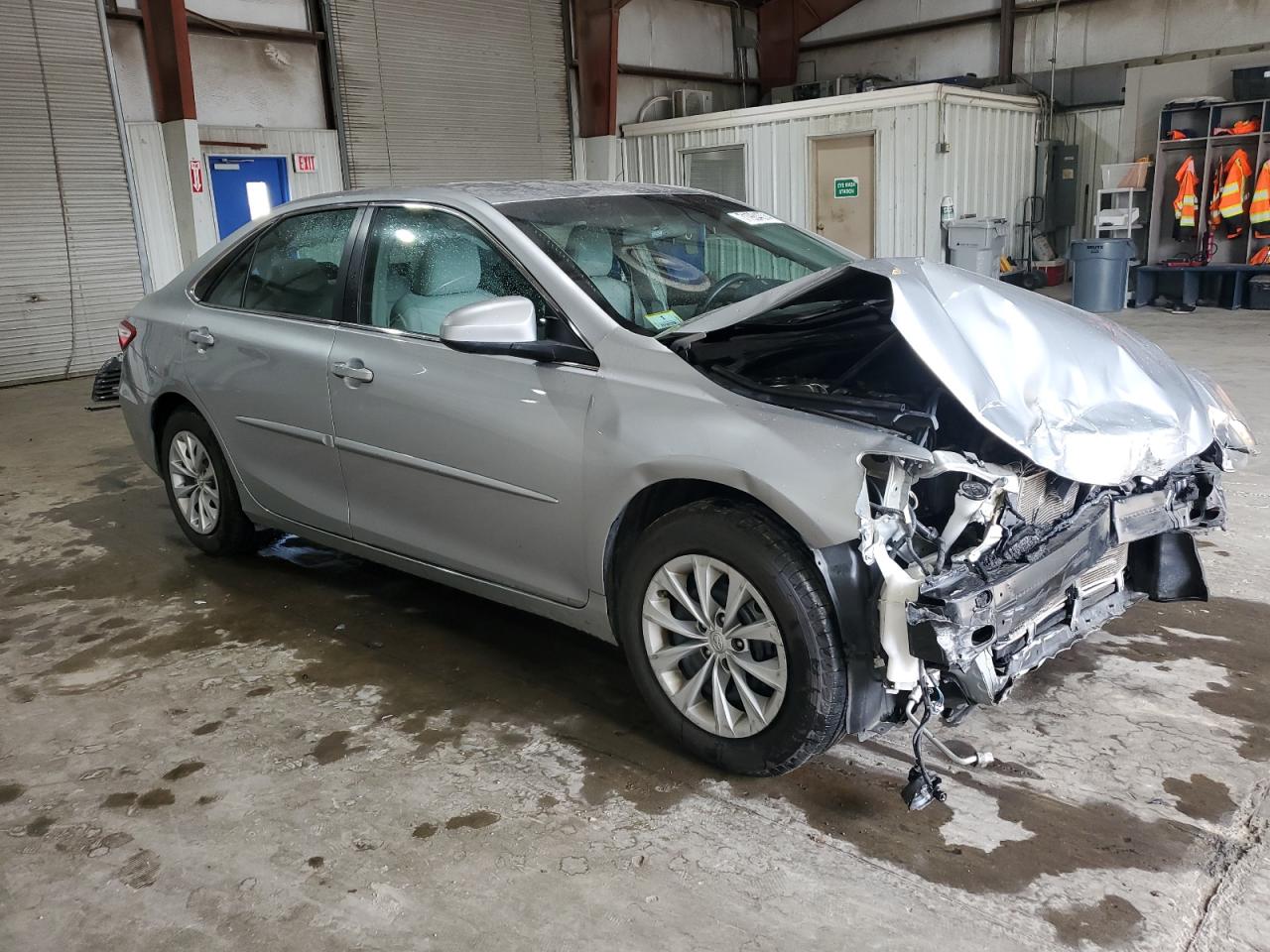 VIN 4T4BF1FK5GR578914 2016 TOYOTA CAMRY no.4