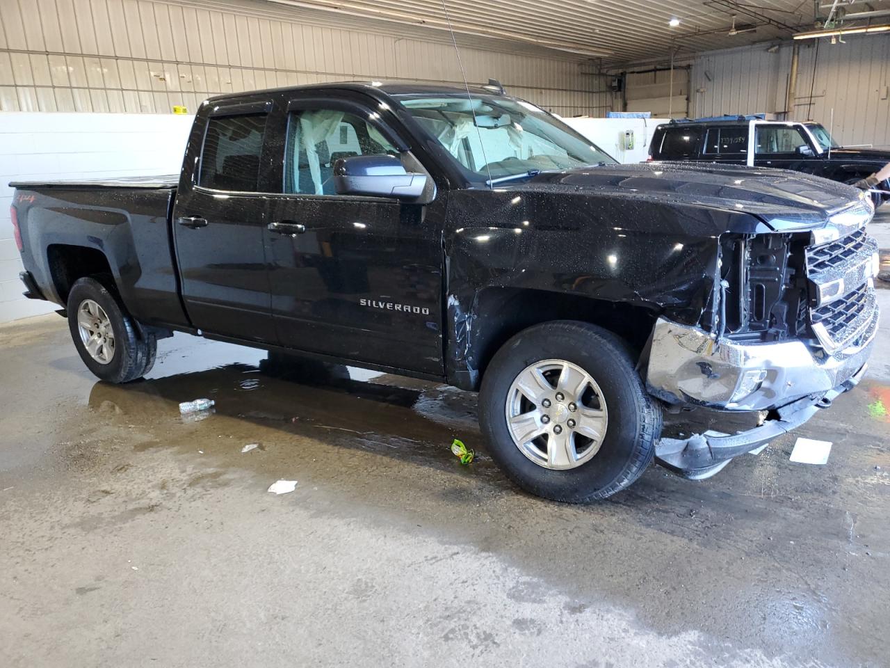 2018 Chevrolet Silverado - Image 4