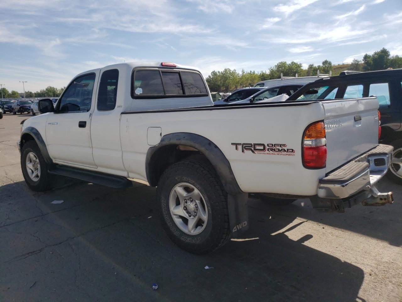 2002 Toyota Tacoma - Image 2