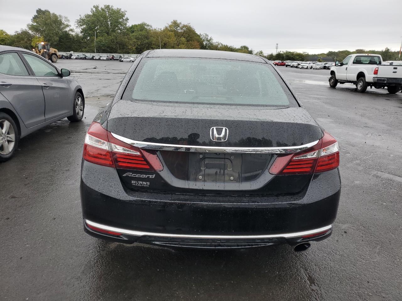 1HGCR2F36HA003850 2017 Honda Accord Lx