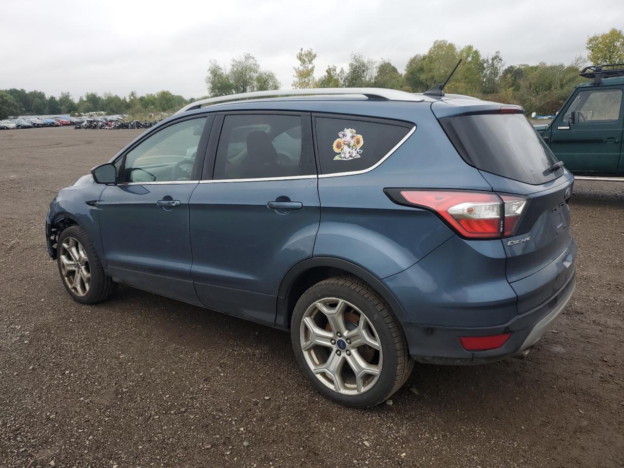 1FMCU9J93JUB08962 2018 FORD ESCAPE - Image 2