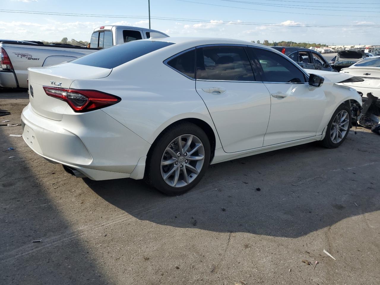 2022 Acura TLX - Image 3