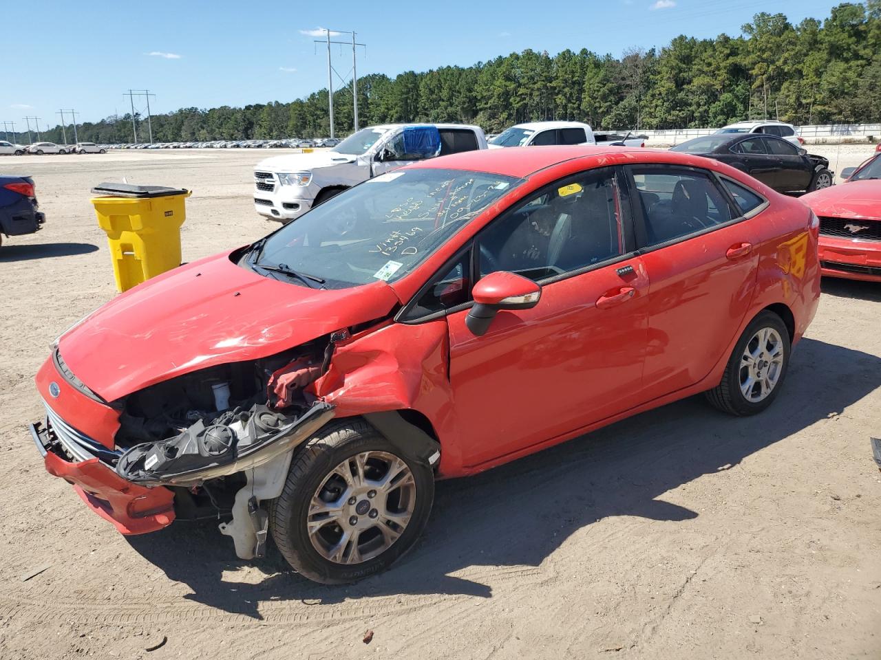 3FADP4BJ4FM135469 2015 Ford Fiesta Se